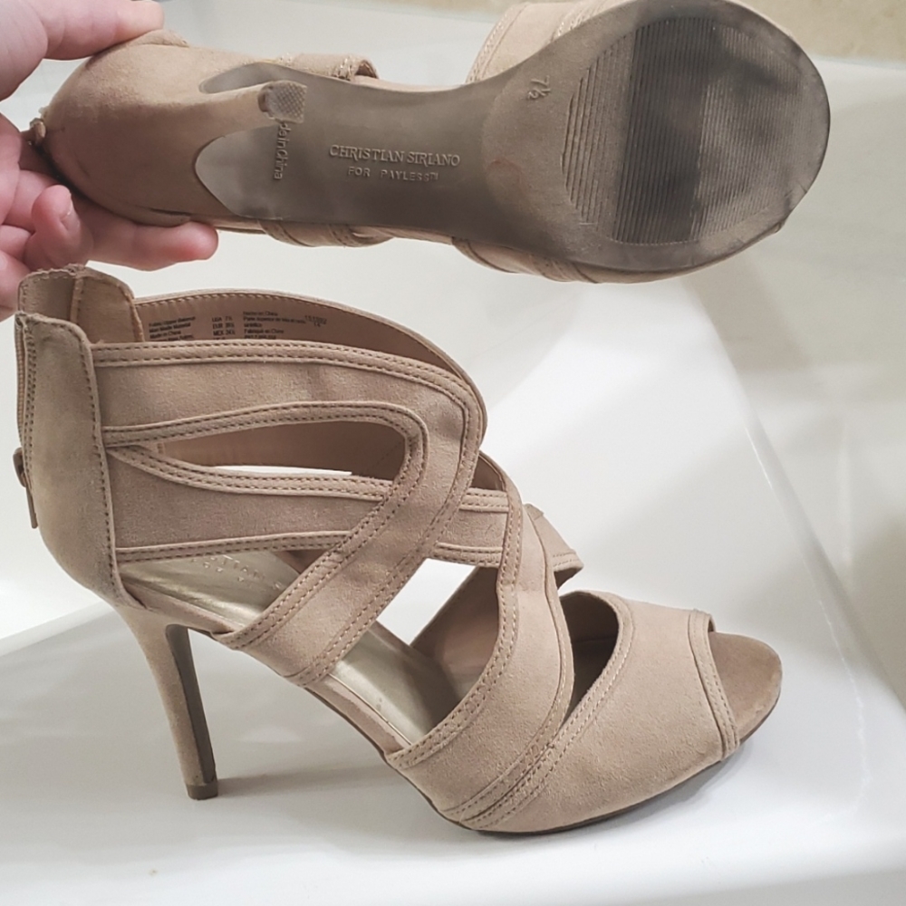 Women's heels